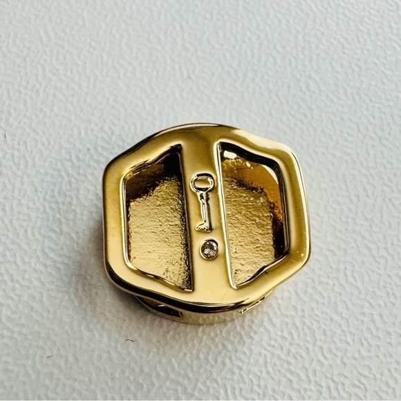 NWT Keep Collective Baby Feet Disc Charm - Gold Pave Bracelet Slider - Picture 3 of 4